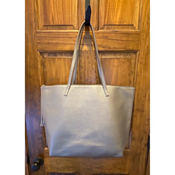 Everyday Pretty Gray Textured HUGE Shoulder Bag for Work Laptop Activewear Baby - Picture 3 of 10